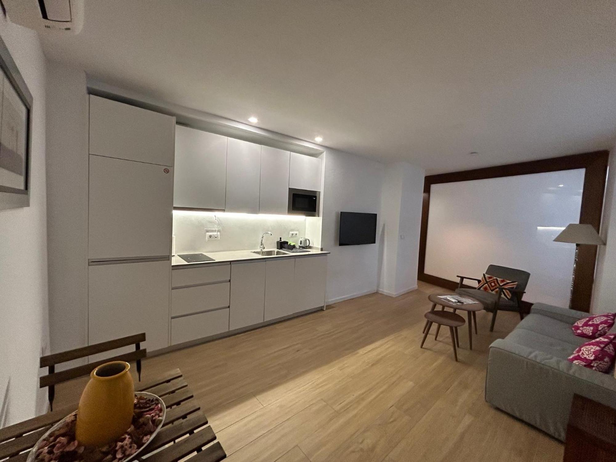 Bamba Apartment Aracena-Only Adults ภายนอก รูปภาพ